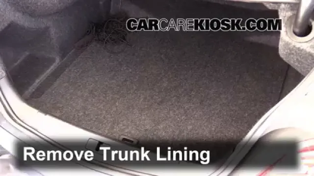 2015 Buick LaCrosse Leather 3.6L V6 FlexFuel Neumáticos y ruedas Cambiar un neumático pinchado